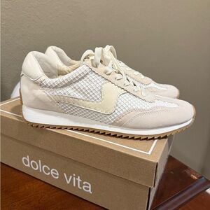 Dolce Vita Women's Beige and White Sneakers